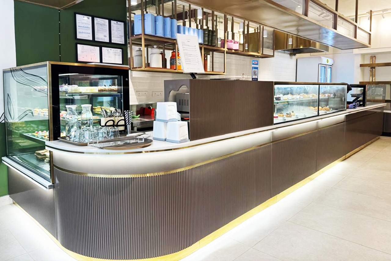 Patisserie Display Cabinets 01